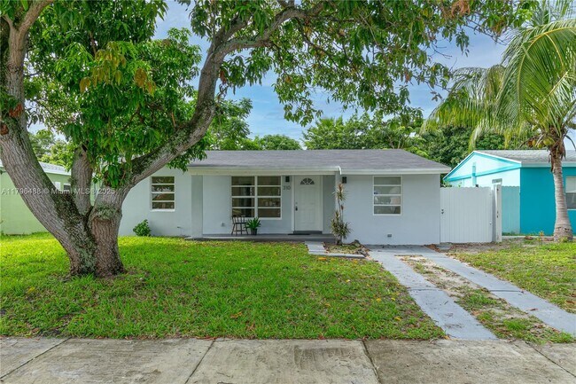 Foto del edificio - 310 NW 55th St