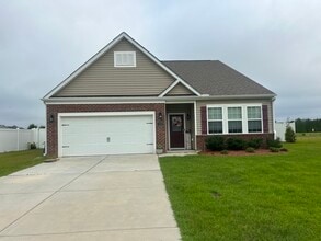 Building Photo - 1008 Josh Ct