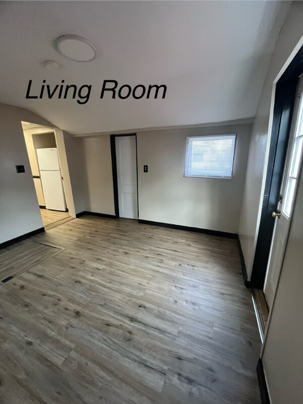 Foto principal - 2201 Station Rd