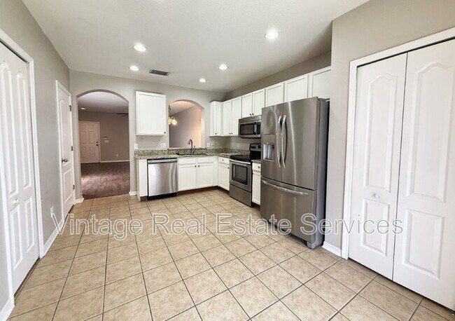 Building Photo - 12270 Foxmoor Peak Dr