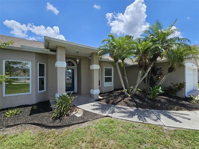 Building Photo - 6210 62nd Terrace E