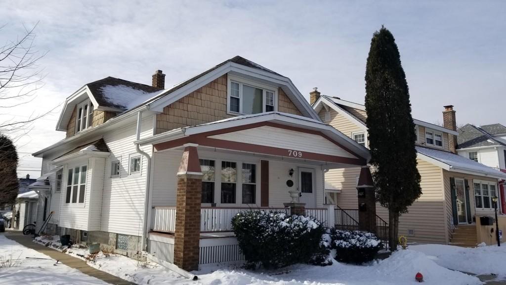 709 Menomonee Ave Unit 709, South Milwaukee, WI 53172 Condo for Rent