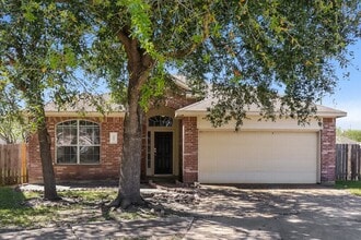 Building Photo - 5915 Ranch Riata Ct