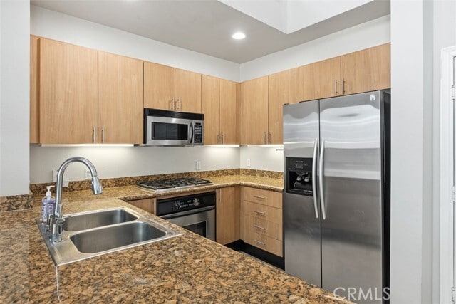 Foto del edificio - 525 11th Ave