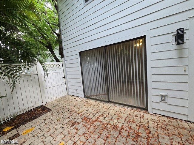 Building Photo - 7752 Tamara Lee Ct