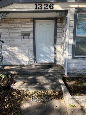 Foto del edificio - 1326 Clinton St