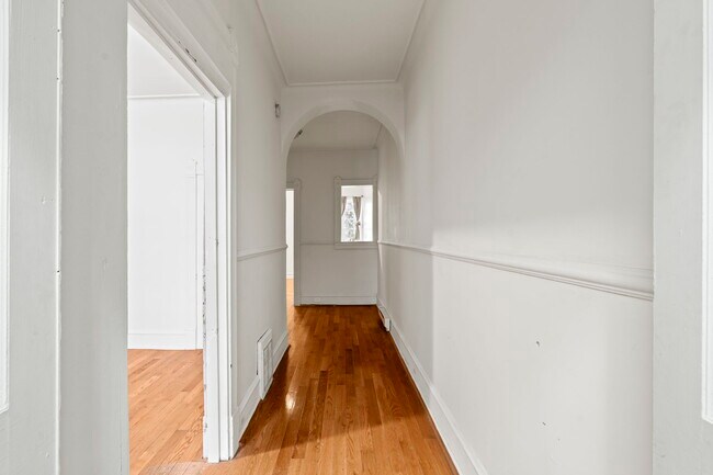 Foto del edificio - 3727 N 16th St