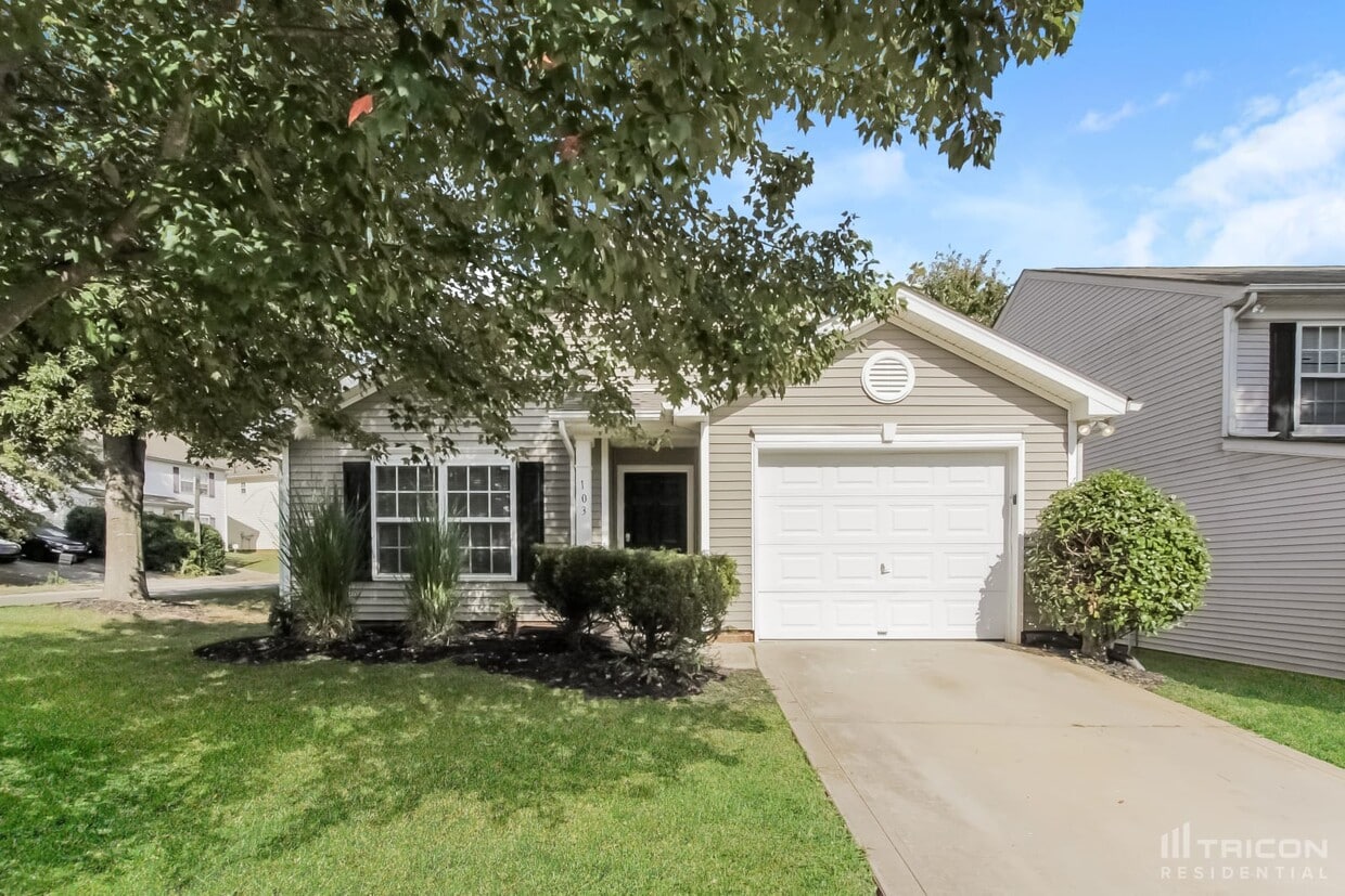Primary Photo - 103 Tanyard Ln