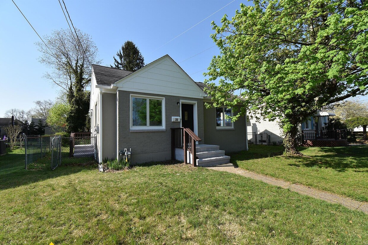 30 W 4th Ave, Runnemede, NJ 08078 House Rental in Runnemede, NJ