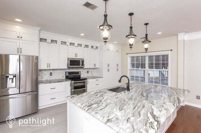 Building Photo - 329 Grandview Cir, Columbia, SC, 29229