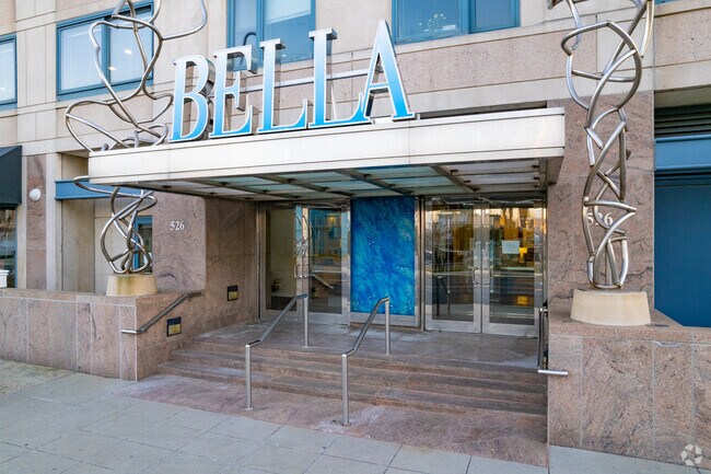 Building Photo - The Bella Condominiums