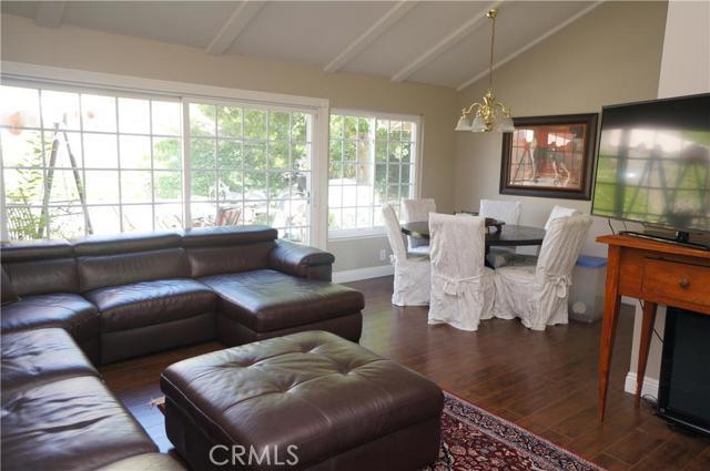 Foto del edificio - 322 Dover Ave