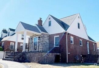 Building Photo - 517 Franklin Blvd