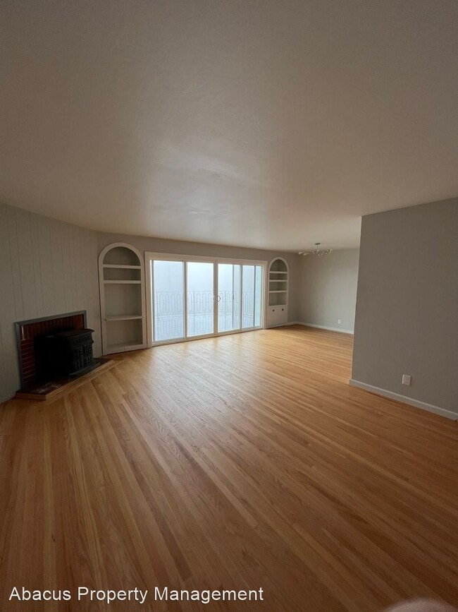 Building Photo - 3 br, 3 bath House - 118 Alta Vista Way