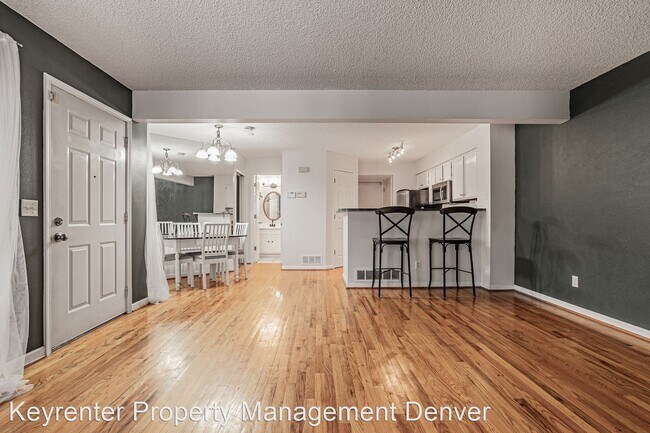 Building Photo - 2 br, 1 bath House - 4846 E Kentucky Ave #D