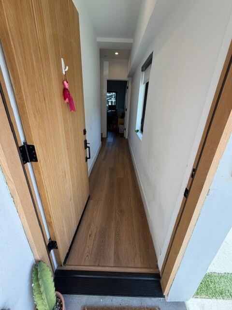 Foto del edificio - 966 Sanborn Ave
