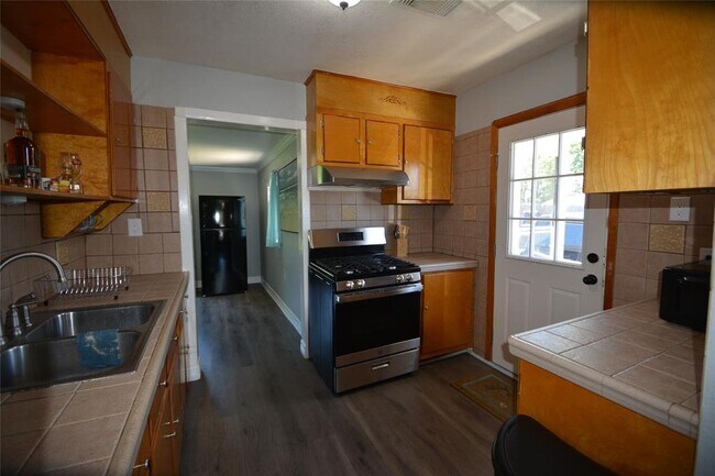 Foto del edificio - 1217 9th St N