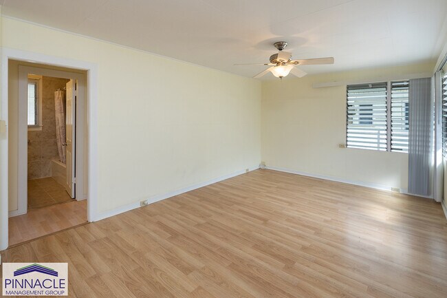 Building Photo - 428 Launiu St