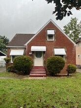 Building Photo - 11215 Langton Ave