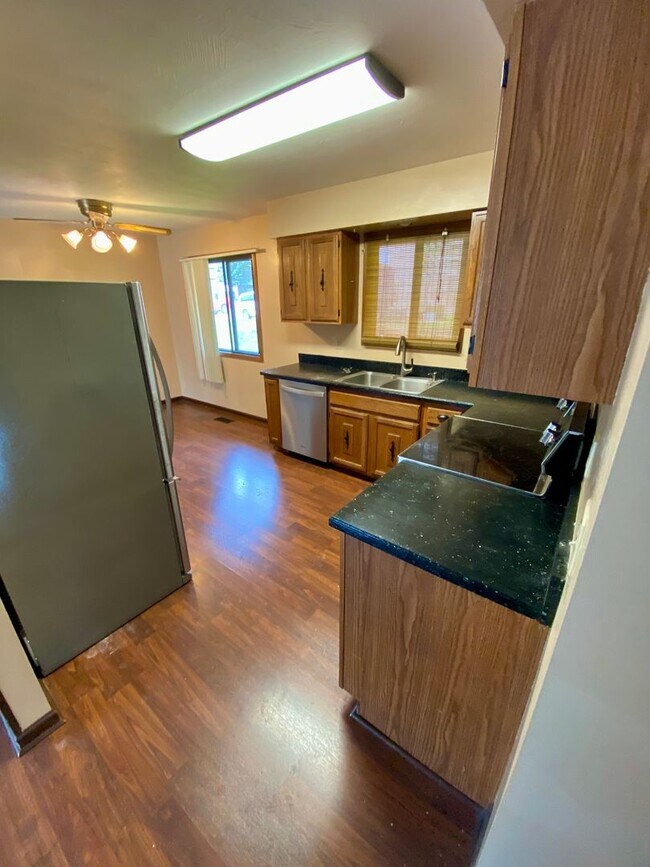 Foto del edificio - 2 bed 2 bath house in NW Lincoln