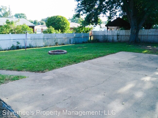 Foto del edificio - 3 br, 2 bath House - 1587 Elizabeth Street