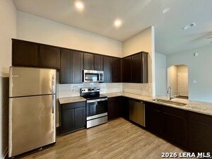 Foto del edificio - 3406 Lindsay Ln