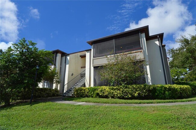Foto del edificio - 10263 Gandy Blvd N