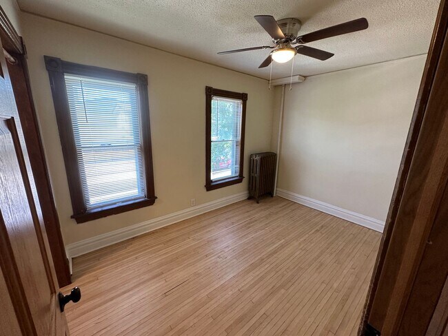 Foto del edificio - 416 Daly St