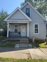 Building Photo - 505 Sumner St