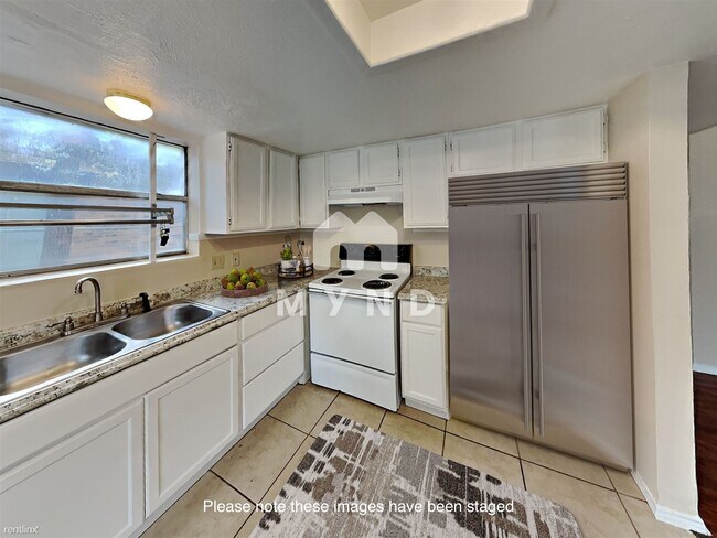 Building Photo - 4 br, 2 bath House - 329 Deer Creek Rd