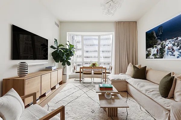 Photo - 515 W 18th St House