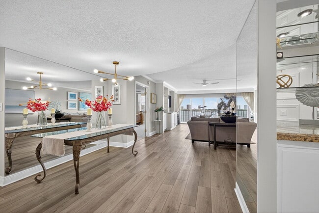 Foto del edificio - 801 Lake Shore Dr