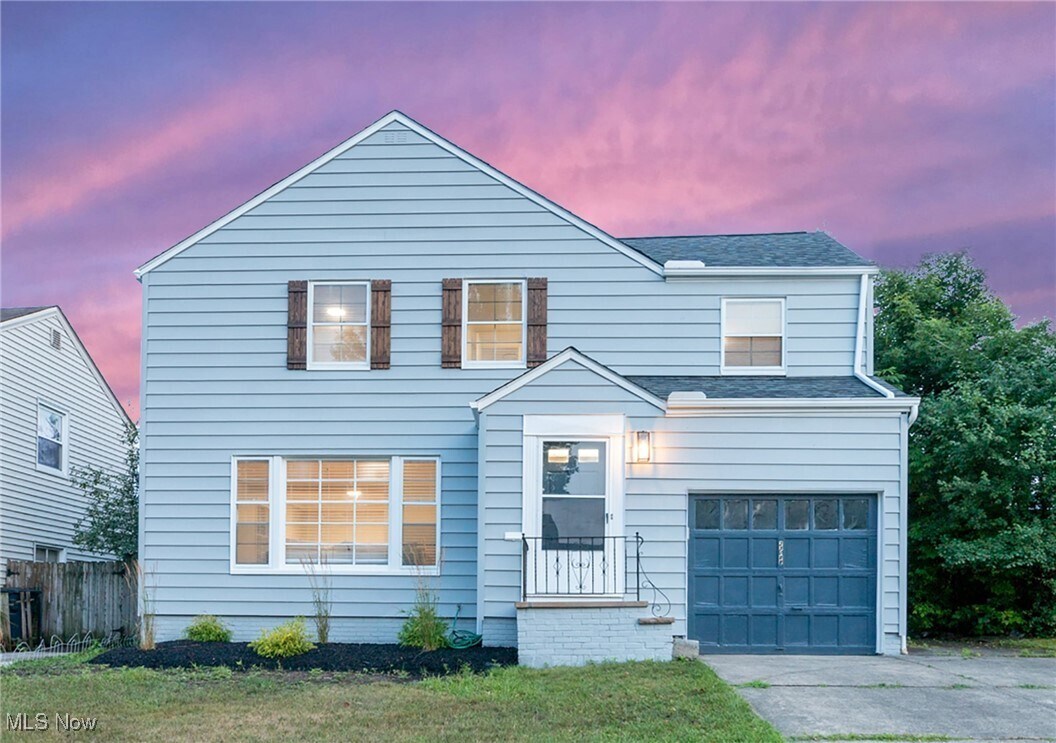 23100 E Groveland Rd Beachwood, OH 44122 – photo 1 of 28