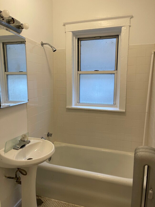 Foto del edificio - 6964 Sheridan N Rd