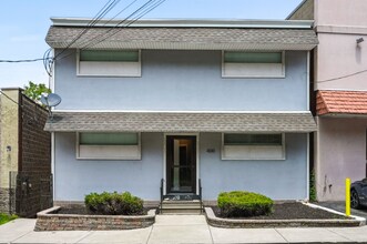 Building Photo - 400 Perrysville Ave