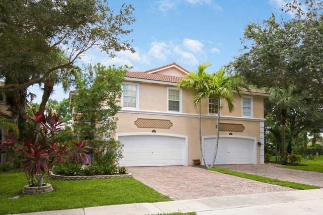 Foto del edificio - 9205 Villa Palma Ln