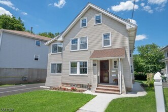 Building Photo - 21 Claremont Ave
