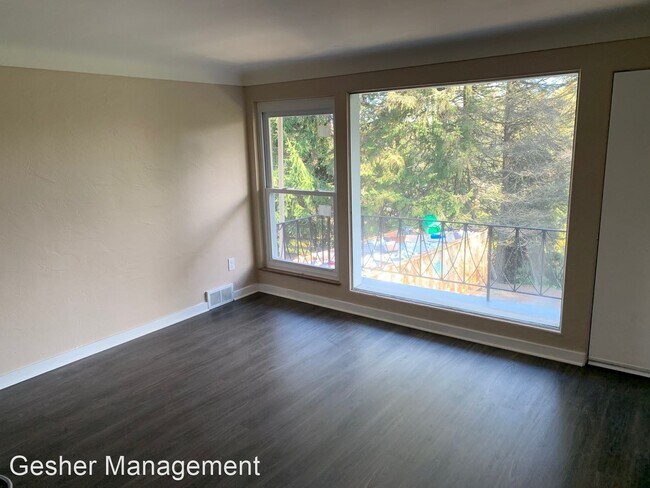 Building Photo - 2 br, 1 bath House - 4029 B Dowling Ave