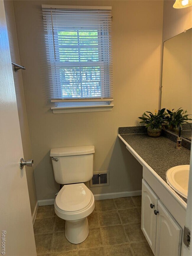 Foto del edificio - 36311 Park Pl Dr