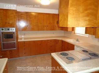 Building Photo - 1428 N Crawford Ave
