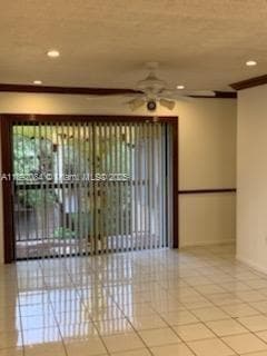 Foto del edificio - 690 W Park Dr