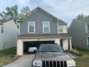 Building Photo - 3118 Auten Ave