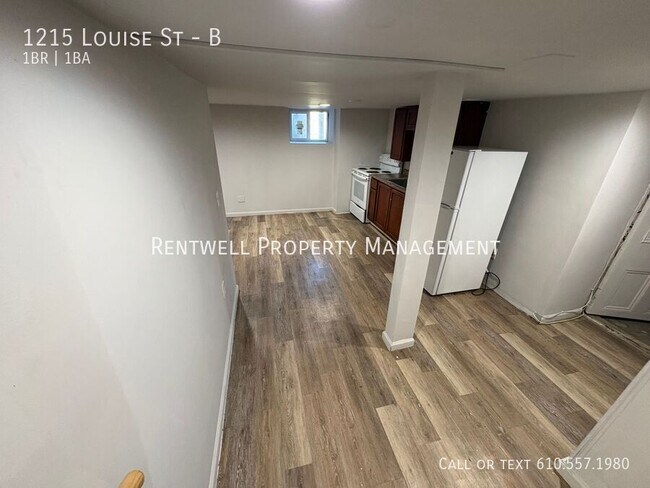 Foto del edificio - 1215 Louise St