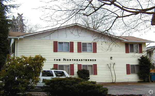 Building Photo - The Northeasterner