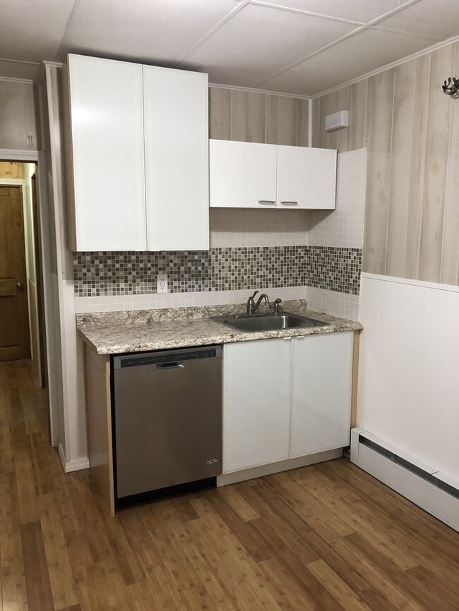 Foto del edificio - 148 Allen St