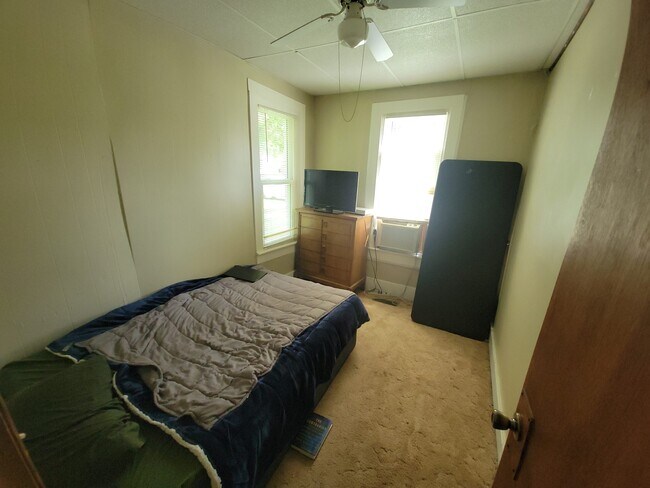 Foto del edificio - 134 Niagara St