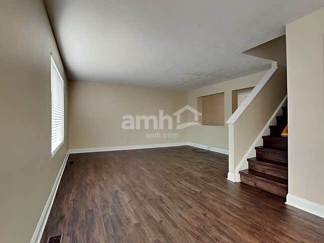 Building Photo - 3139 Summitrun Dr
