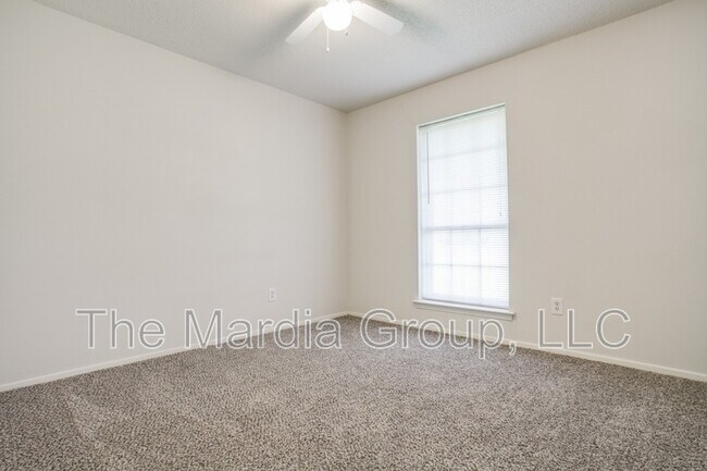 Foto del edificio - 1433 Virgie Joe Dr