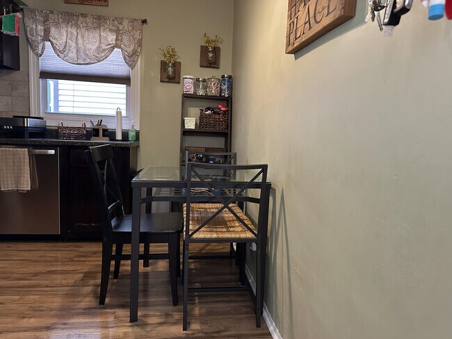 Foto del edificio - 103 E 26th St