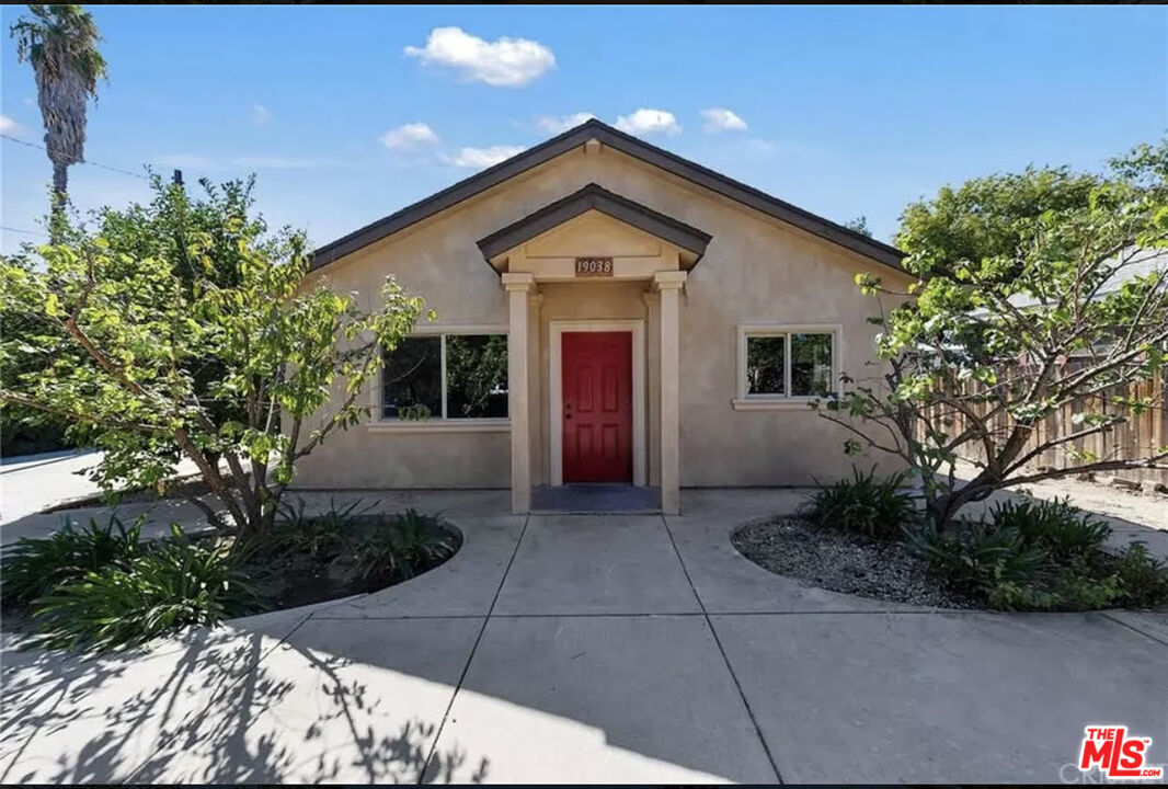 19038 Ingomar St, Los Angeles, CA 91335 House Rental in Los Angeles